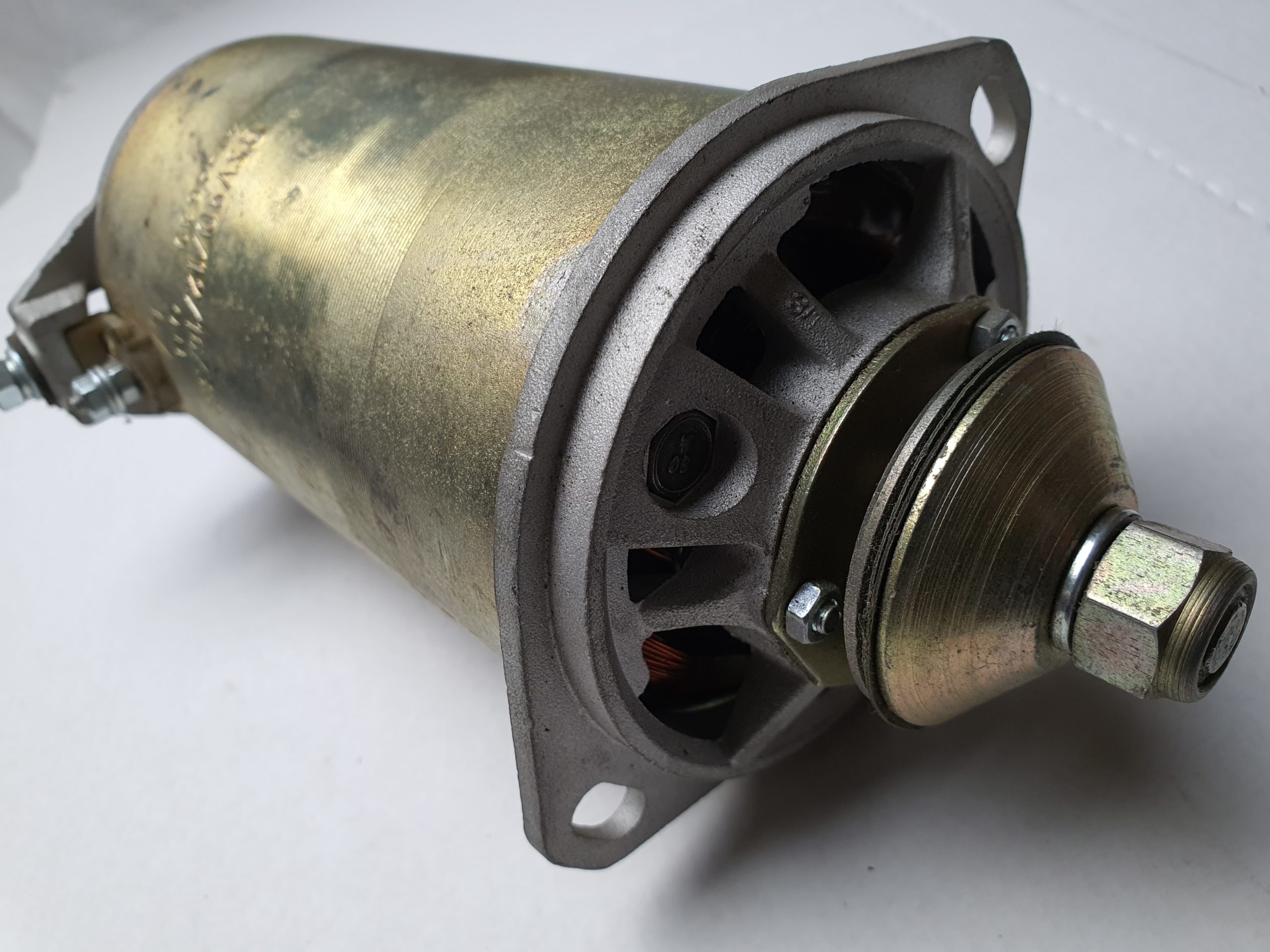 Dynamo échange standard