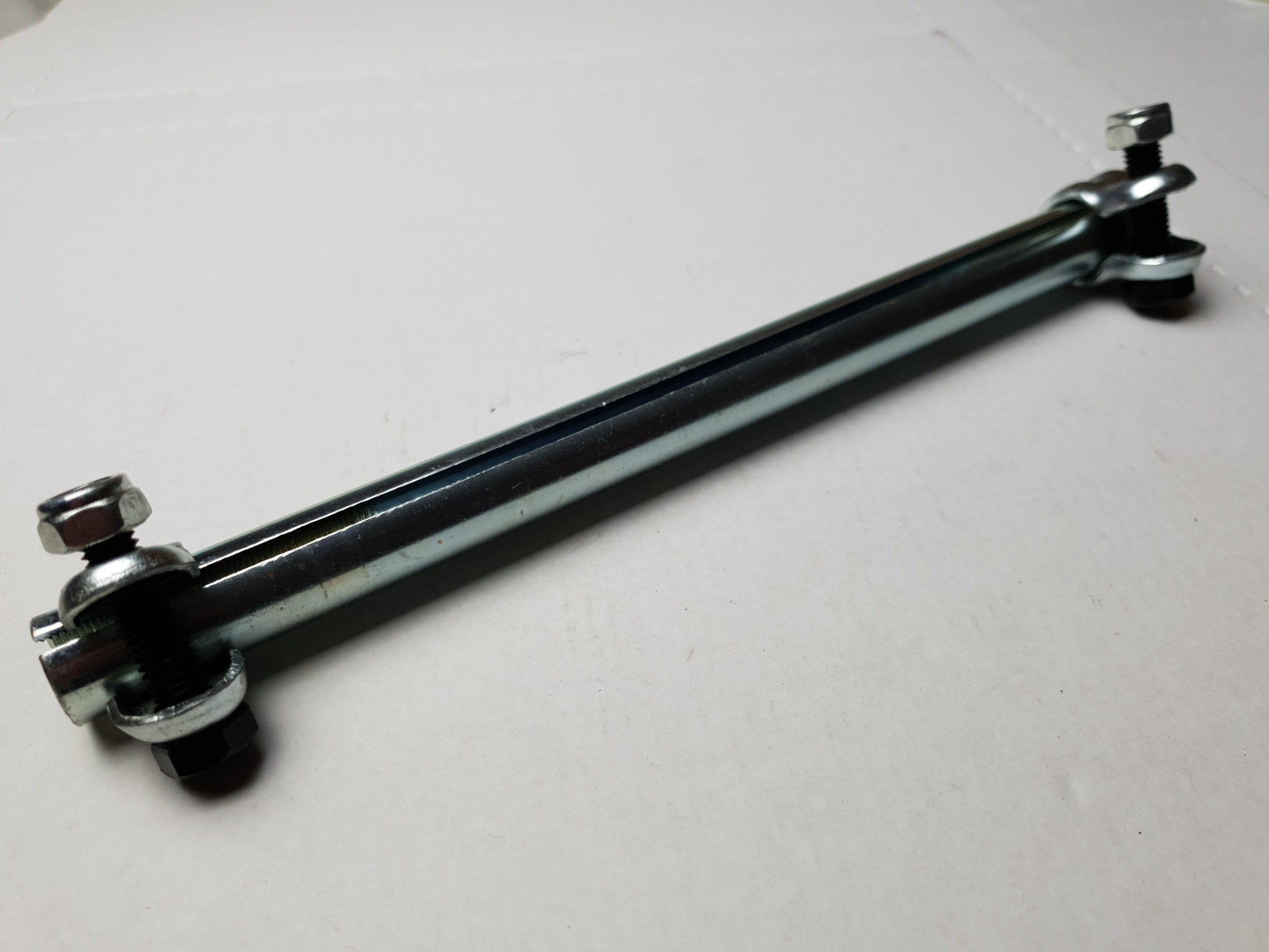 Tube de liaison fileté entre la rotule inférieur et extérieur (avec collier) – Image 2