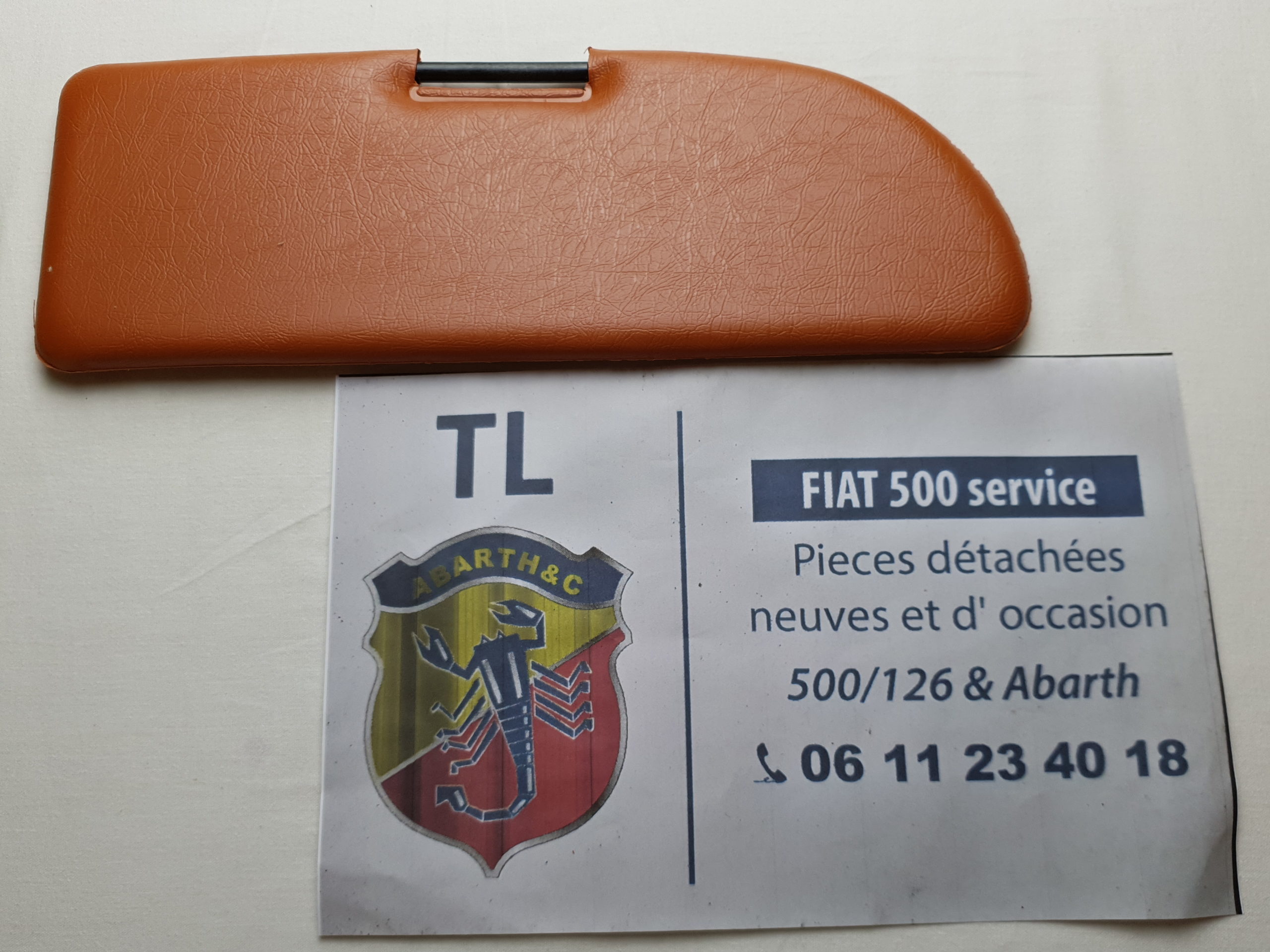 Pare soleil teinte ocre