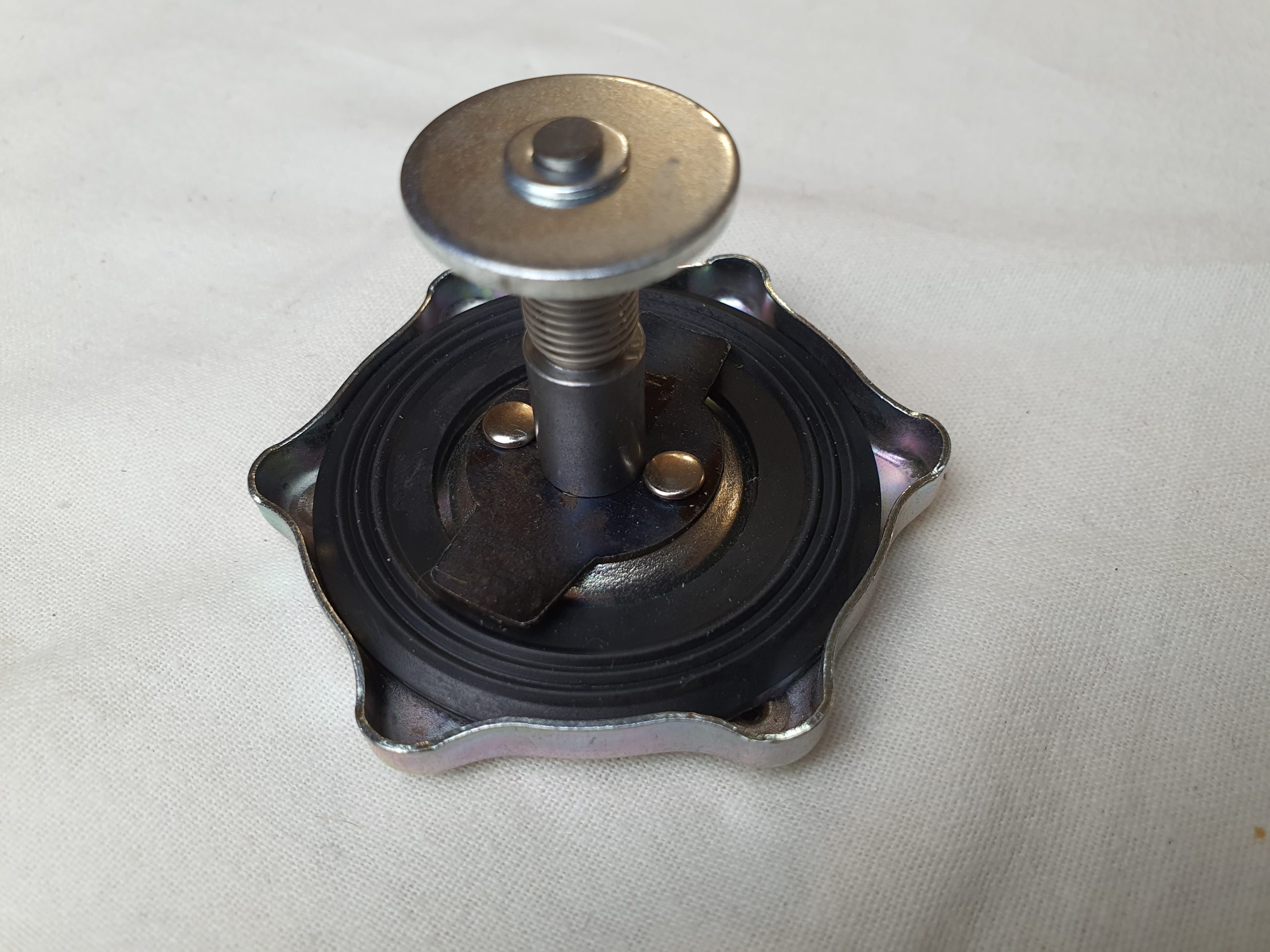 Bouchon de remplissage d'huile pour cache culbuteur alu – Image 3