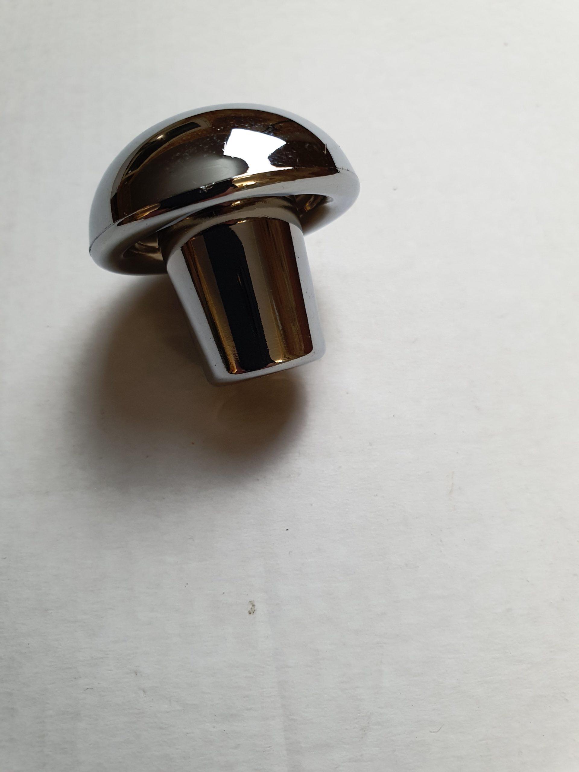 Pommeau de levier de vitesse en métal chromé