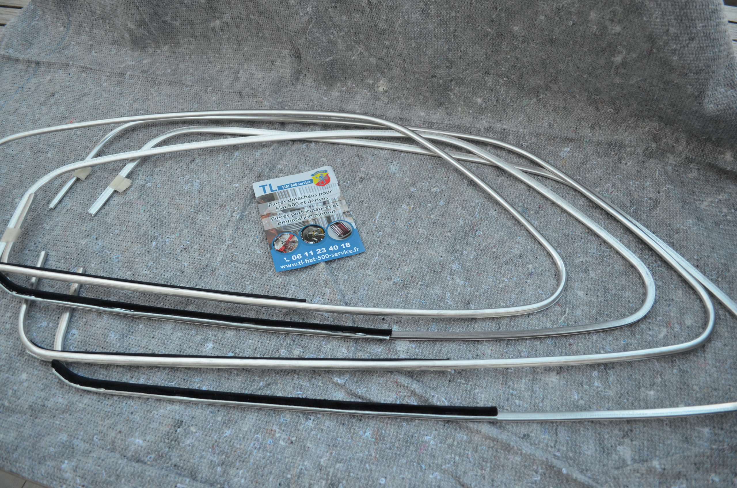 Cadre de vitre de porte (4 pièces)